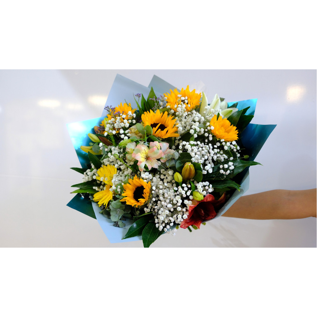 “Sunny Charm” Bouquet