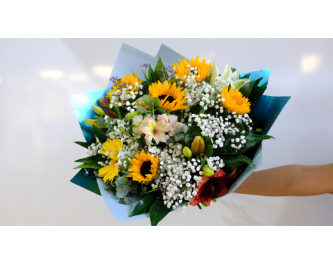 “Sunny Charm” Bouquet